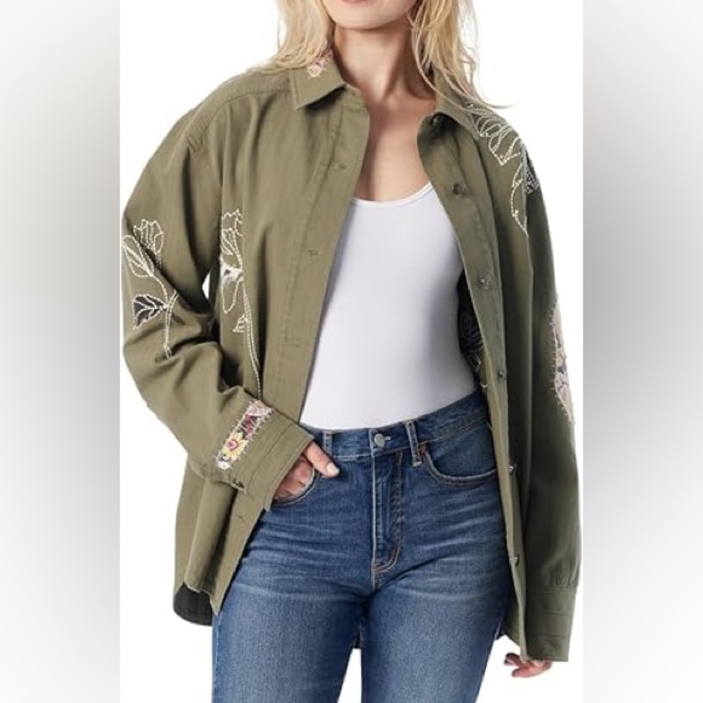 Jessica Simpson Button Down Collared Shacket With… - image 2